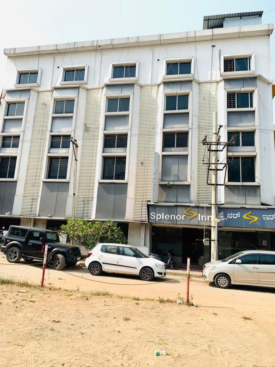 Western Silicon Hotel Kammasandra Exterior photo